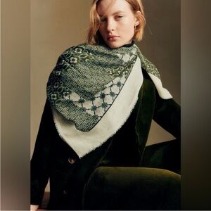 PIO SCARVE- SÉZANE X ANTOINETTE POISSON- Diomonte Print. Green.